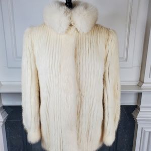 GORGEOUS CREAM MINK JACKET TRIM WITH FOX FUR